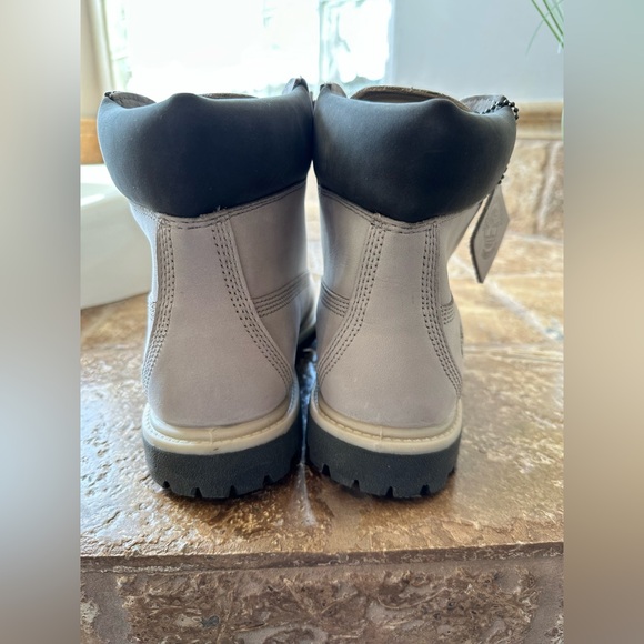 NWOT Timberland Women’s 6” Premium Convenient Boots💋 - Picture 6 of 10
